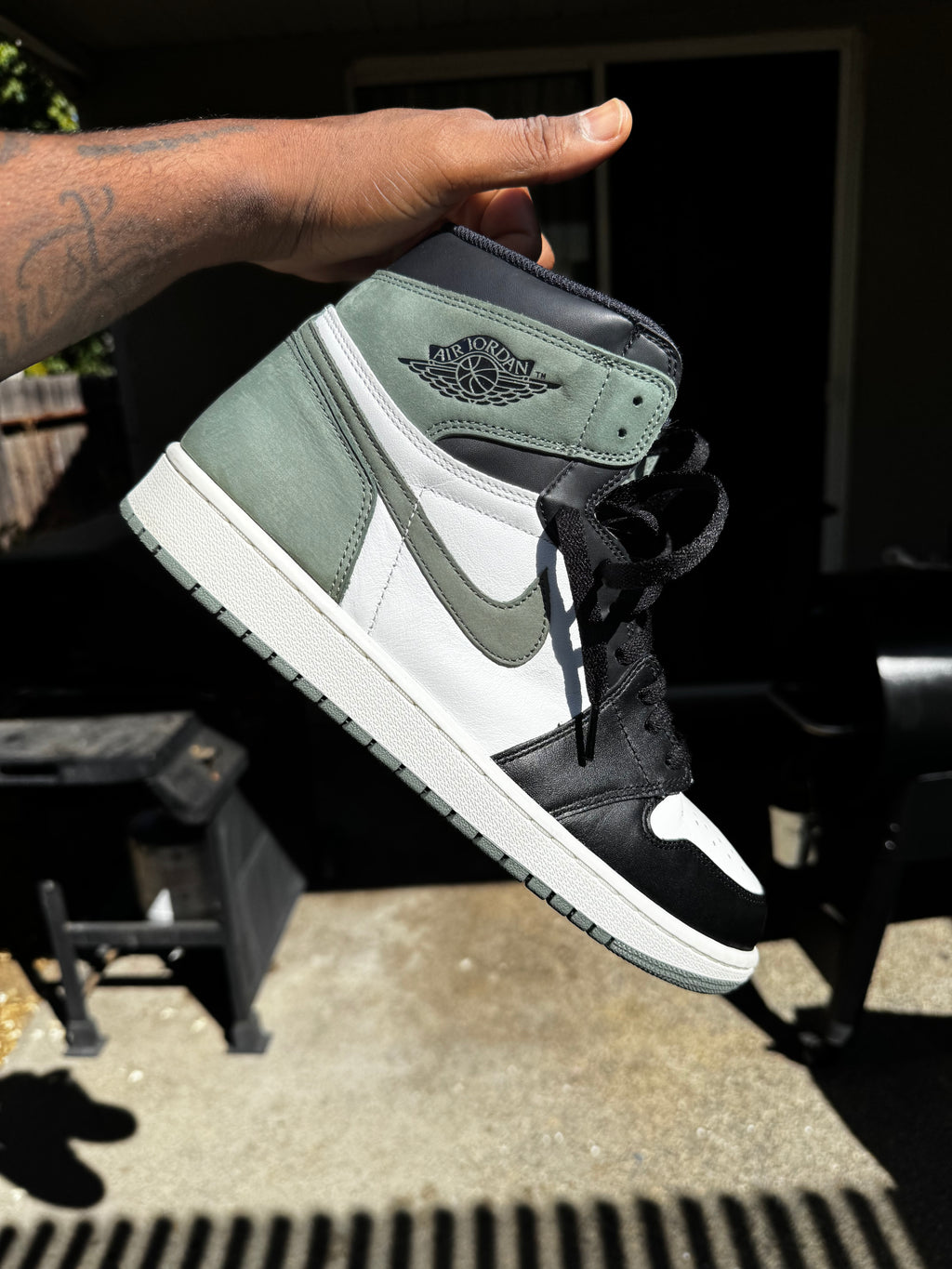 Used Jordan 1 high Clay Green