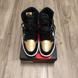 Used Nike Air Jordan 1 Gold Toe